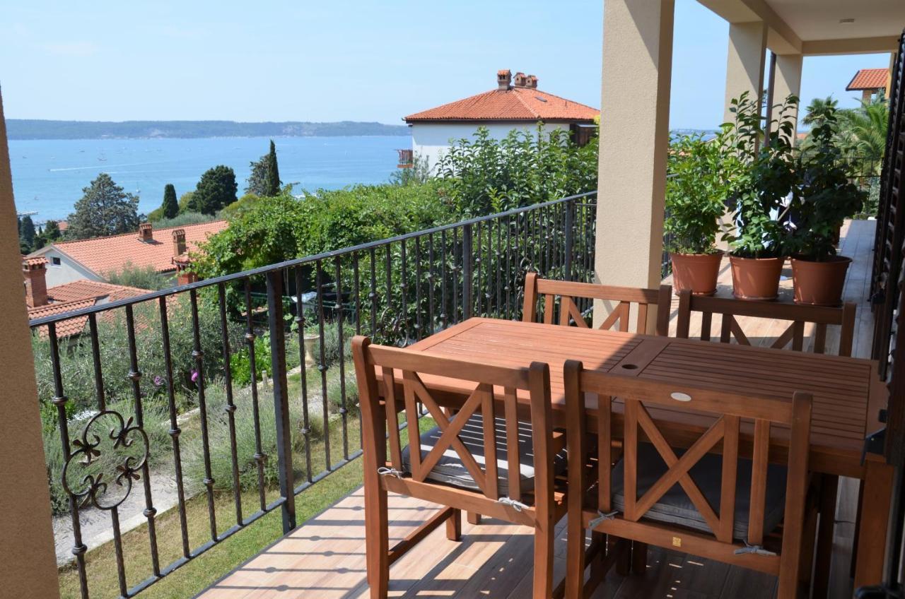 Apartments Ostanek 2 Порторож Екстер'єр фото